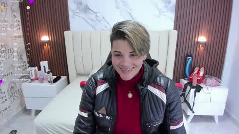 Karol and Luna online show from 02/20/25, 02:51