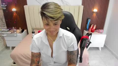 Karol and Luna online show from 02/25/25, 08:47