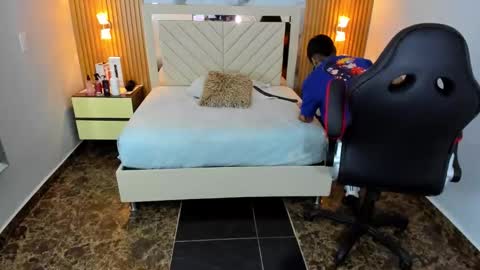 Karol and Luna online show from 01/14/26, 08:14