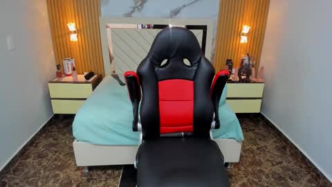 Karol and Luna online show from 01/31/26, 07:11