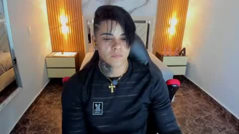 Karol and Luna online show from 06/18/26, 07:18