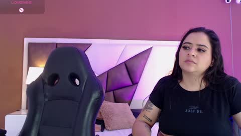 Karol and Michel online show from 12/19/24, 03:41