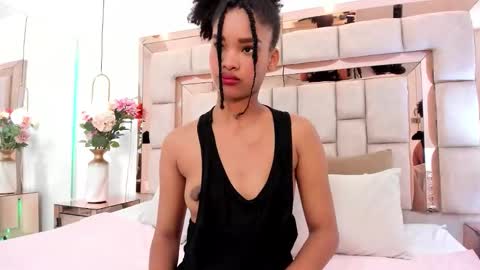 Karol  online show from 11/15/25, 01:18