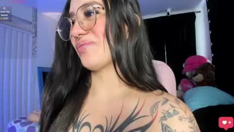 Snapshot of karolina_evans chatting on 07/30/26, 02:05 karolina_evans online show from 07/30/26, 02:05