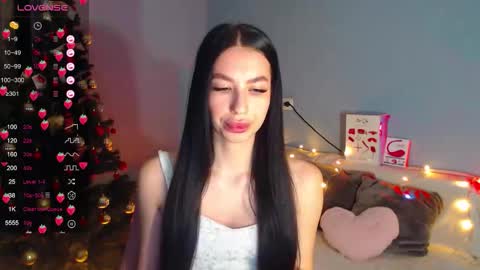 Kira online show from 01/14/26, 02:17