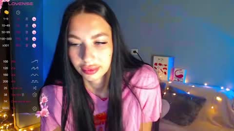 Kira online show from 07/14/26, 02:05