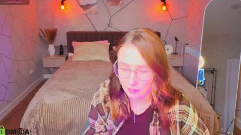 Karolina online show from 04/04/26, 09:40