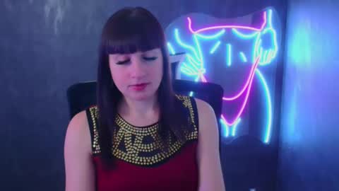 Caroline online show from 12/05/24, 06:21