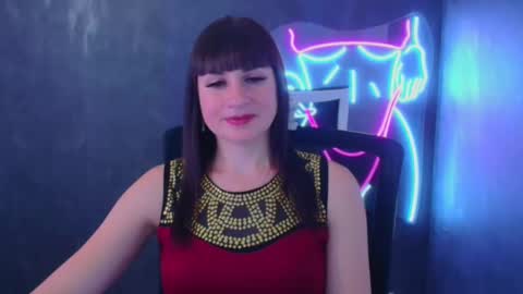 Caroline online show from 12/05/24, 09:39