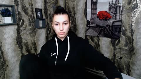 Karolina online show from 02/05/25, 06:56