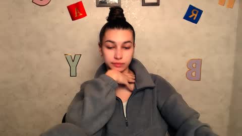 Karolina online show from 02/20/25, 07:01