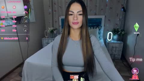 Karolina online show from 02/12/26, 05:35