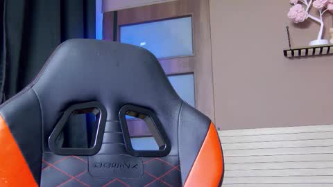 karoline121 online show from 01/16/26, 09:08