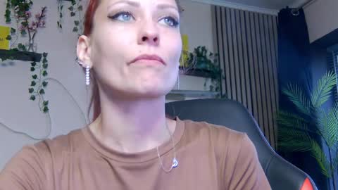 karoline121 online show from 04/02/26, 03:53