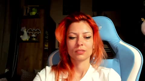 karoline121 online show from 04/16/26, 09:50