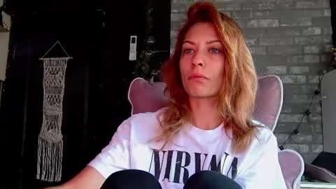 karoline121 online show from 07/14/26, 03:55