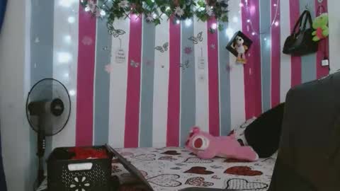 karoline_lovex online show from 10/21/25, 06:08