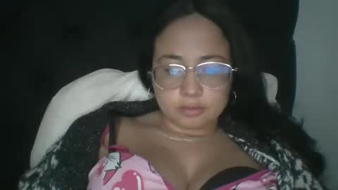 karoline_queen26 online show from 03/03/26, 06:19