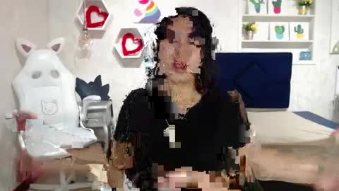 Isa online show from 09/19/25, 03:30