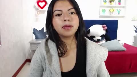 Isa online show from 11/21/25, 04:55