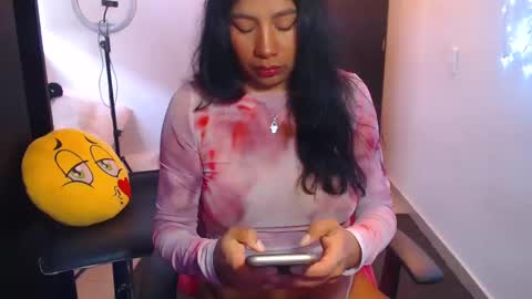 Snapshot of karolinecute chatting on 03/11/25, 09:48 karolinecute online show from 03/11/25, 09:48