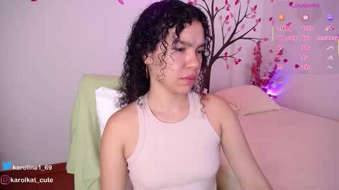 Karolina 3 online show from 02/17/26, 02:02