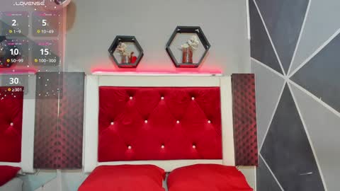 Karol online show from 02/08/25, 11:44