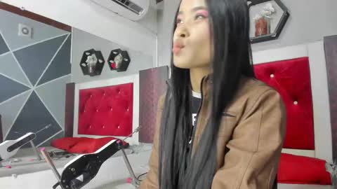 Karol online show from 03/03/25, 11:33