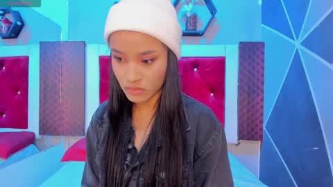 Karol online show from 09/12/25, 11:21