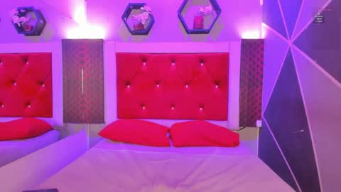 Karol online show from 05/04/26, 12:12