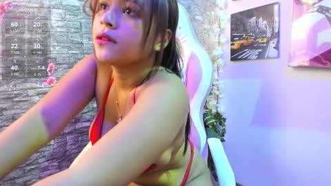 KAROLL online show from 11/30/25, 01:04