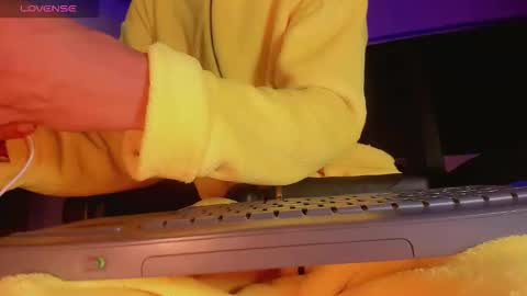 karol online show from 09/22/25, 11:23