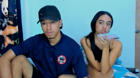 karoll_y_erik online show from 11/21/25, 06:28