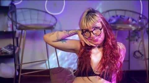 Snapshot of karterspice chatting on 10/23/25, 01:10 Karter online show from 10/23/25, 01:10