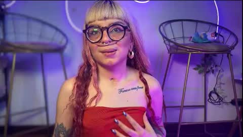 Snapshot of karterspice chatting on 10/25/25, 01:40 Karter online show from 10/25/25, 01:40