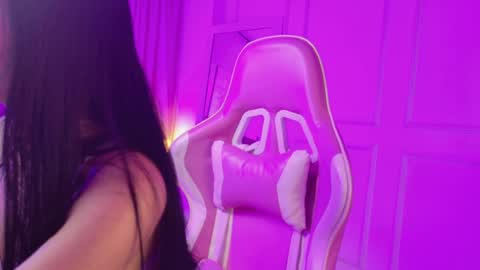 Snapshot of kary_bm chatting on 05/22/26, 02:51 Kary online show from 05/22/26, 02:51
