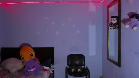 Snapshot of karybig3 chatting on 10/14/25, 07:42 ---Kary--- online show from 10/14/25, 07:42