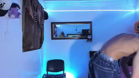 Snapshot of karybig3 chatting on 12/22/25, 05:26 ---Kary--- online show from 12/22/25, 05:26