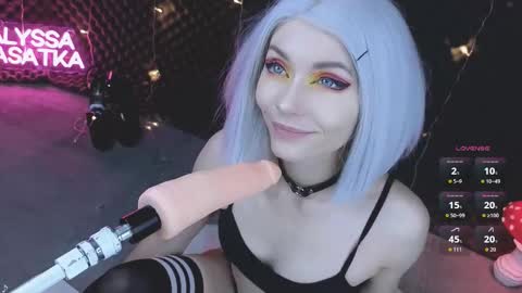 ALYSSA                online show from 12/21/25, 06:59