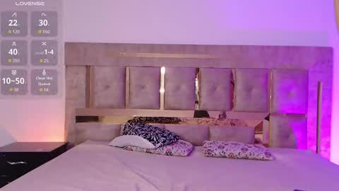 Snapshot of kasey___ chatting on 09/09/25, 03:50 kasey online show from 09/09/25, 03:50