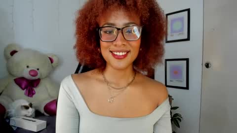 Kasie lopez online show from 12/15/24, 04:04