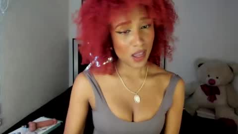 Kasie lopez online show from 02/23/25, 09:37