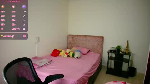 Kassandra online show from 11/08/25, 01:39