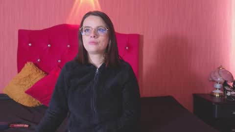 kassandra james online show from 12/03/25, 01:09