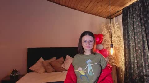 kassandra james online show from 02/17/26, 01:29