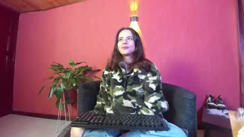 Snapshot of kassandra_james chatting on 07/15/26, 11:26 kassandra james online show from 07/15/26, 11:26
