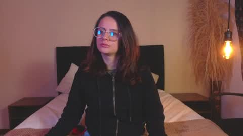 Snapshot of kassandra_james chatting on 07/22/26, 01:14 kassandra james online show from 07/22/26, 01:14