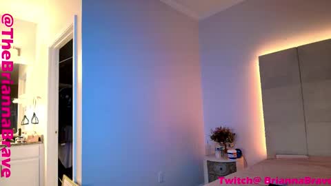 BriannaBrave online show from 11/09/25, 12:09