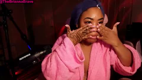 Snapshot of kat2025 chatting on 08/09/26, 05:12 BriannaBrave online show from 08/09/26, 05:12