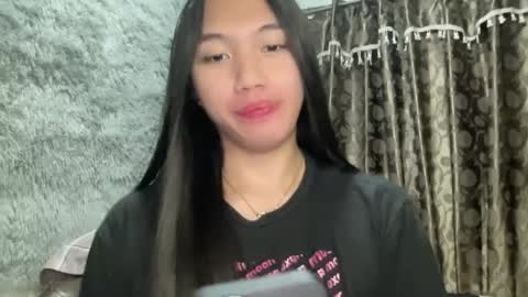 Snapshot of kat_hollandx chatting on 02/21/25, 02:48 Majesty online show from 02/21/25, 02:48
